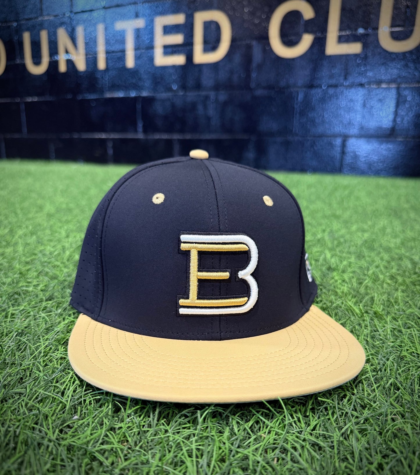 BLACK/GOLD Sideline Cap