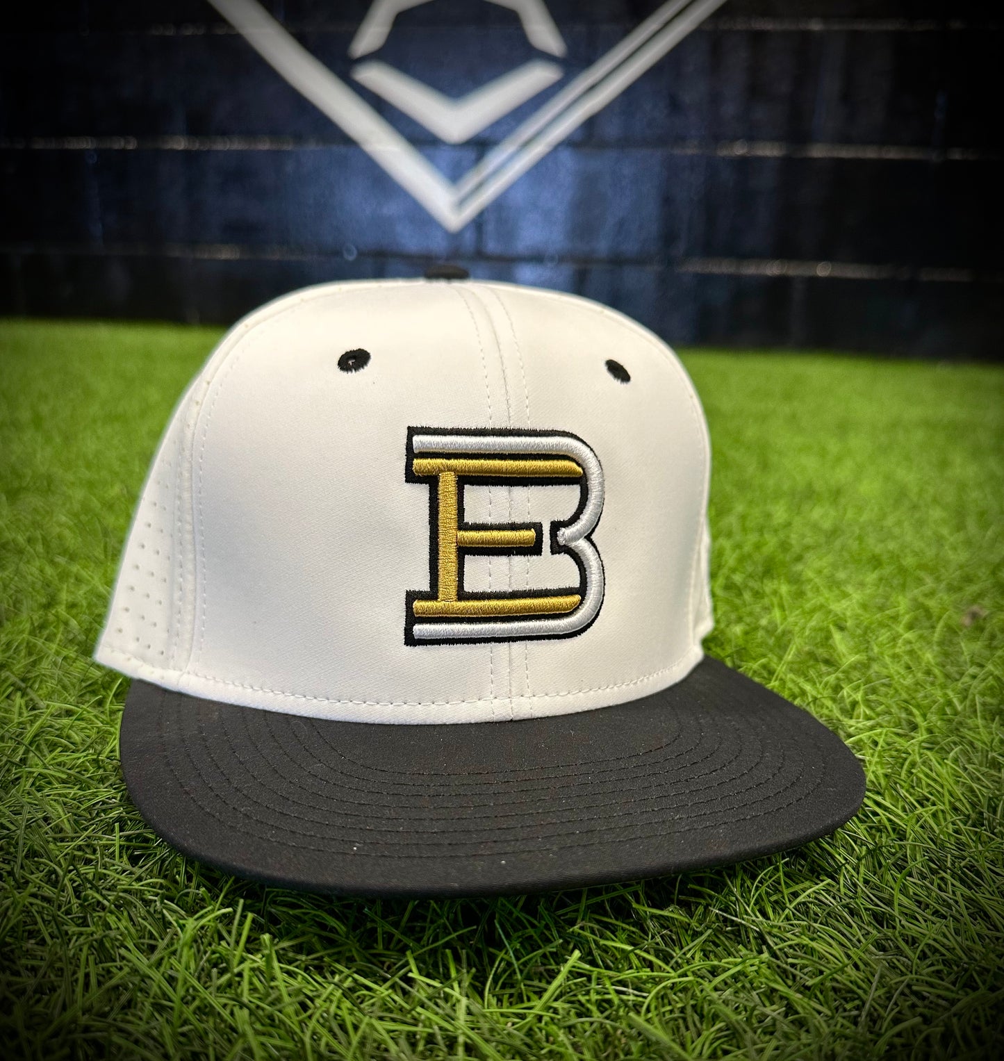 White/Black Sideline Cap